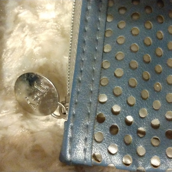 7 cosmetics bag bundle - Picture 6 of 9